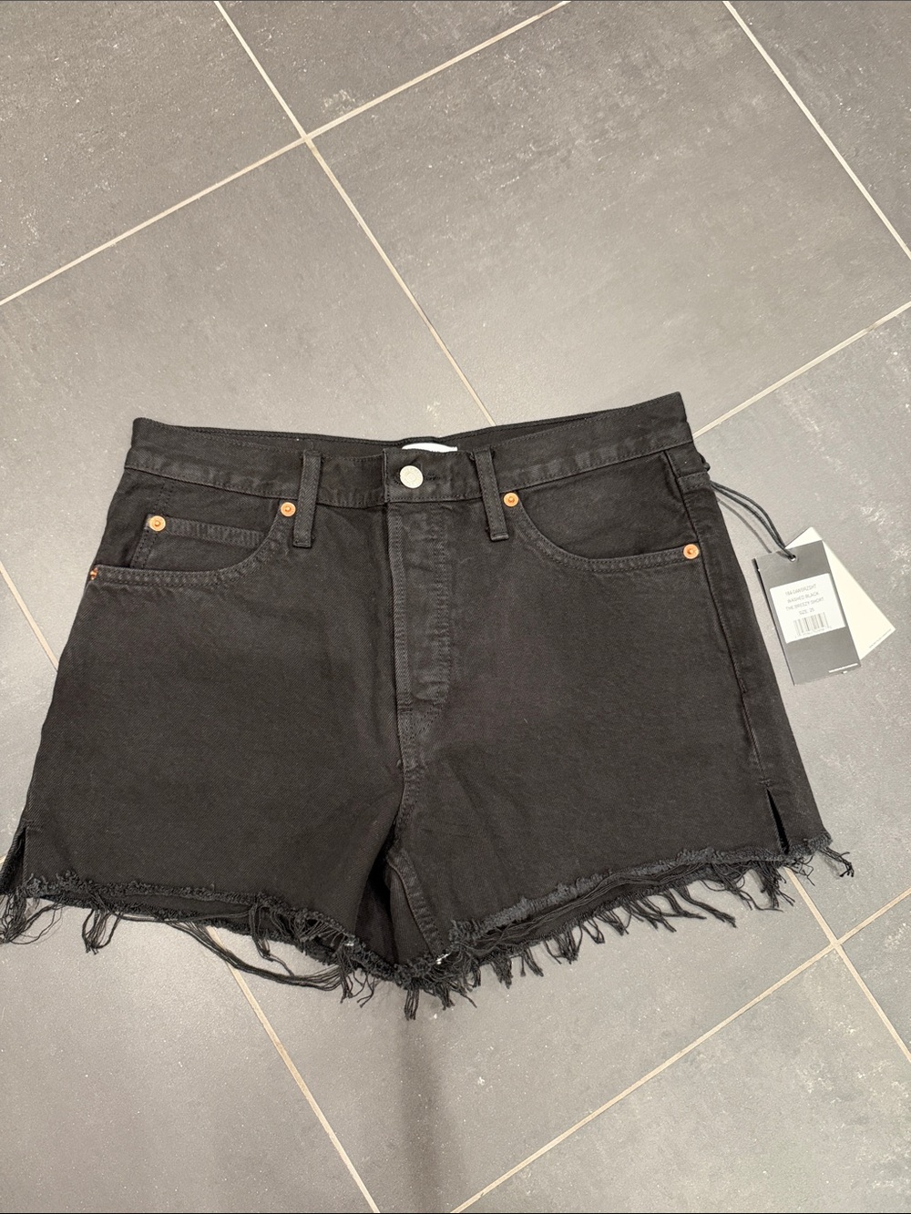 Re/Done Washed Black Breezy Short size 25